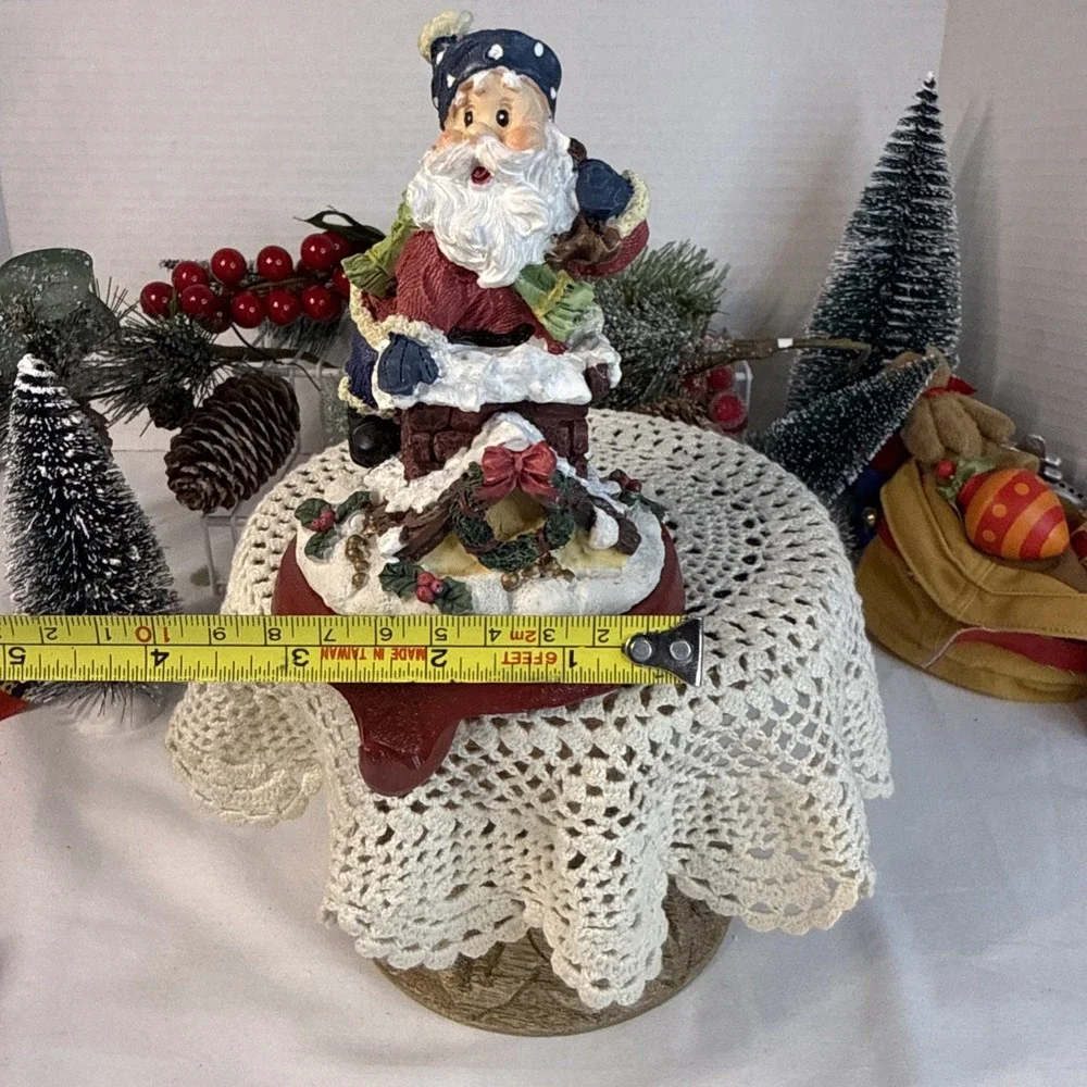 Cast Iron Base Santa with Bag of Toys Chimney Christmas Stocking Hanger Holder